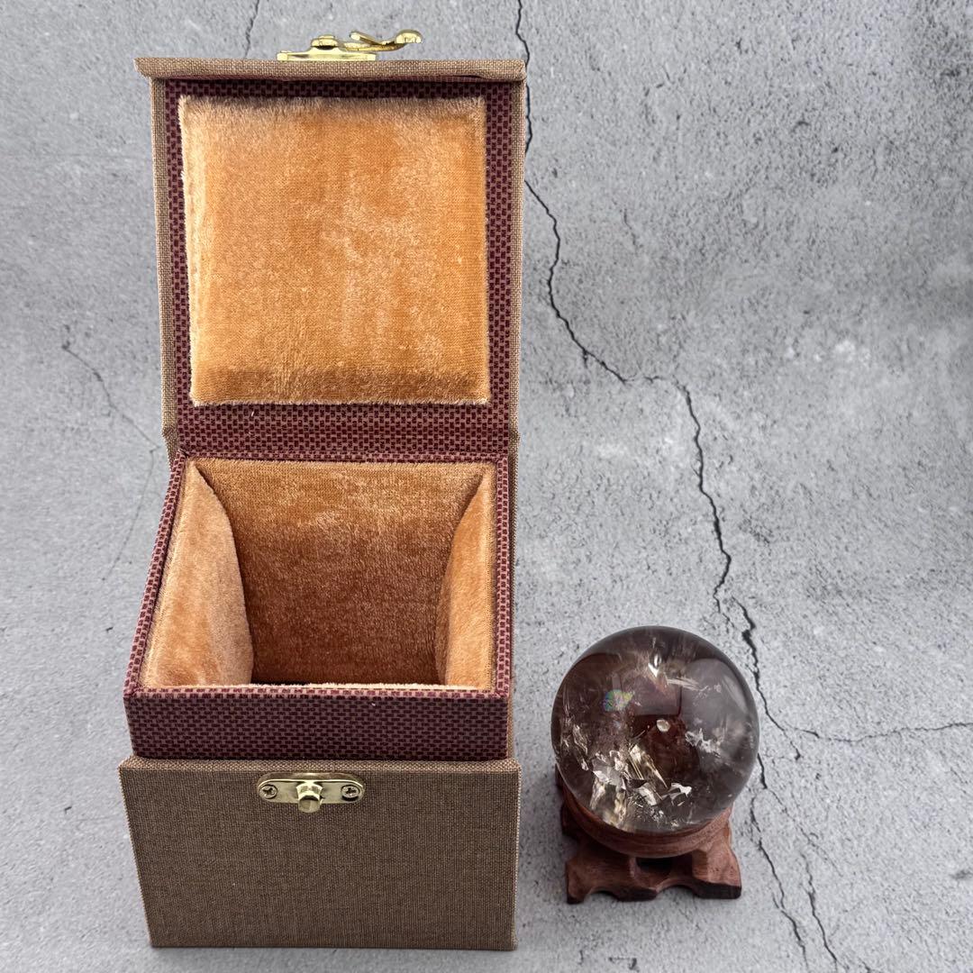 M-31虹入りクォーツインクォーツ 丸玉 天然淡スモーキー水晶スフィア　内包結晶