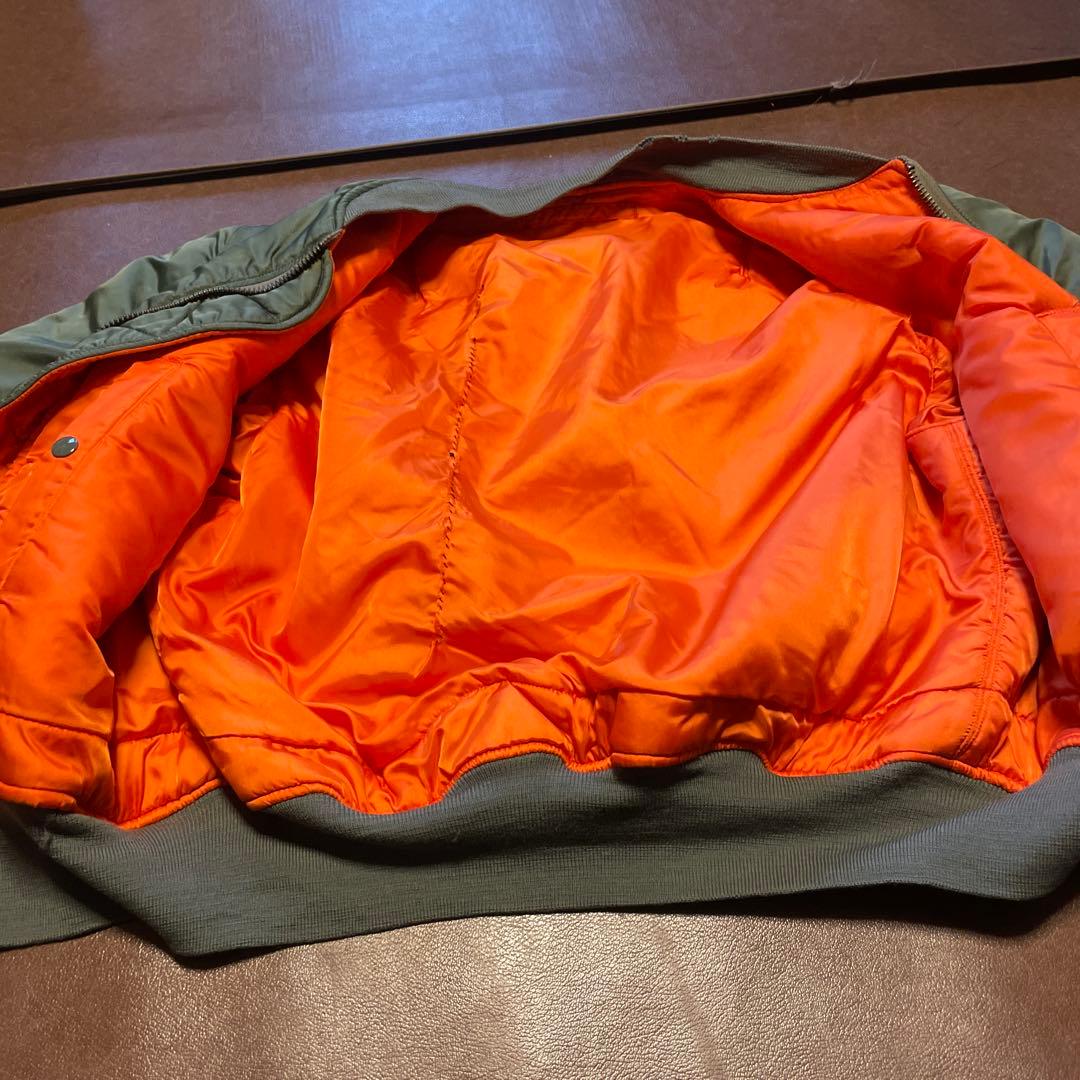 MA-1 米軍　当時物　破れ、補修が多数　サイズ不明