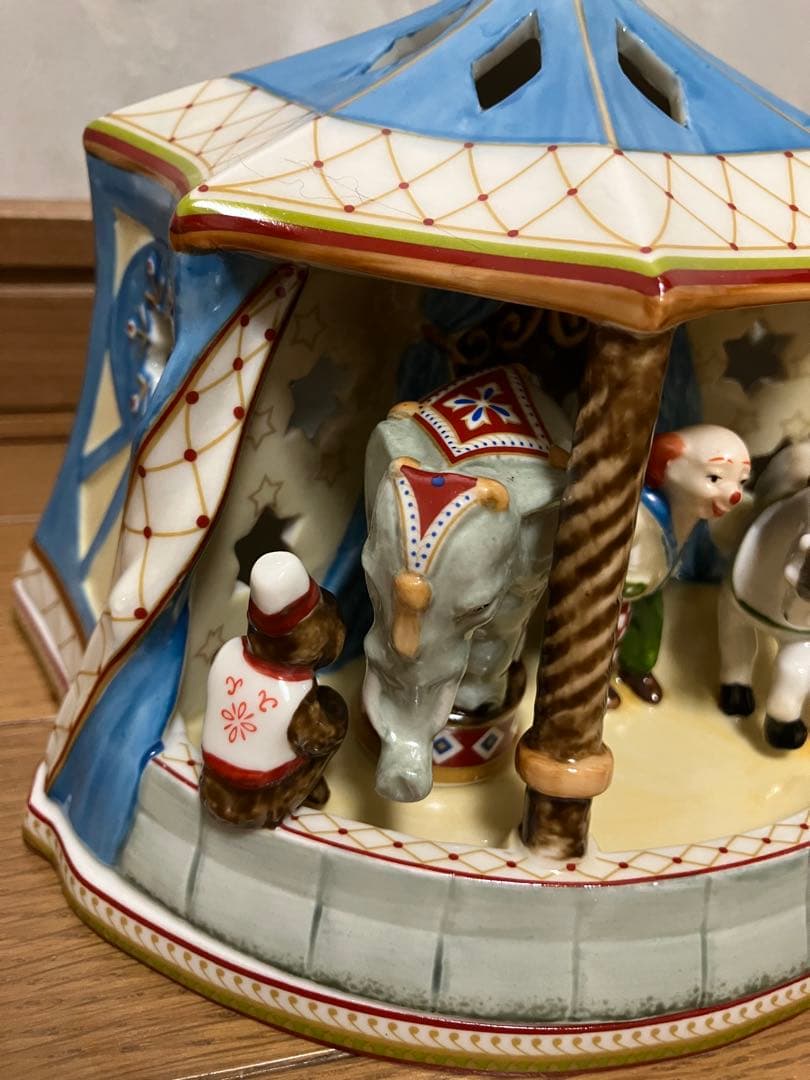 ビレロイ&ボッホ　キャンドルハウス　サーカス