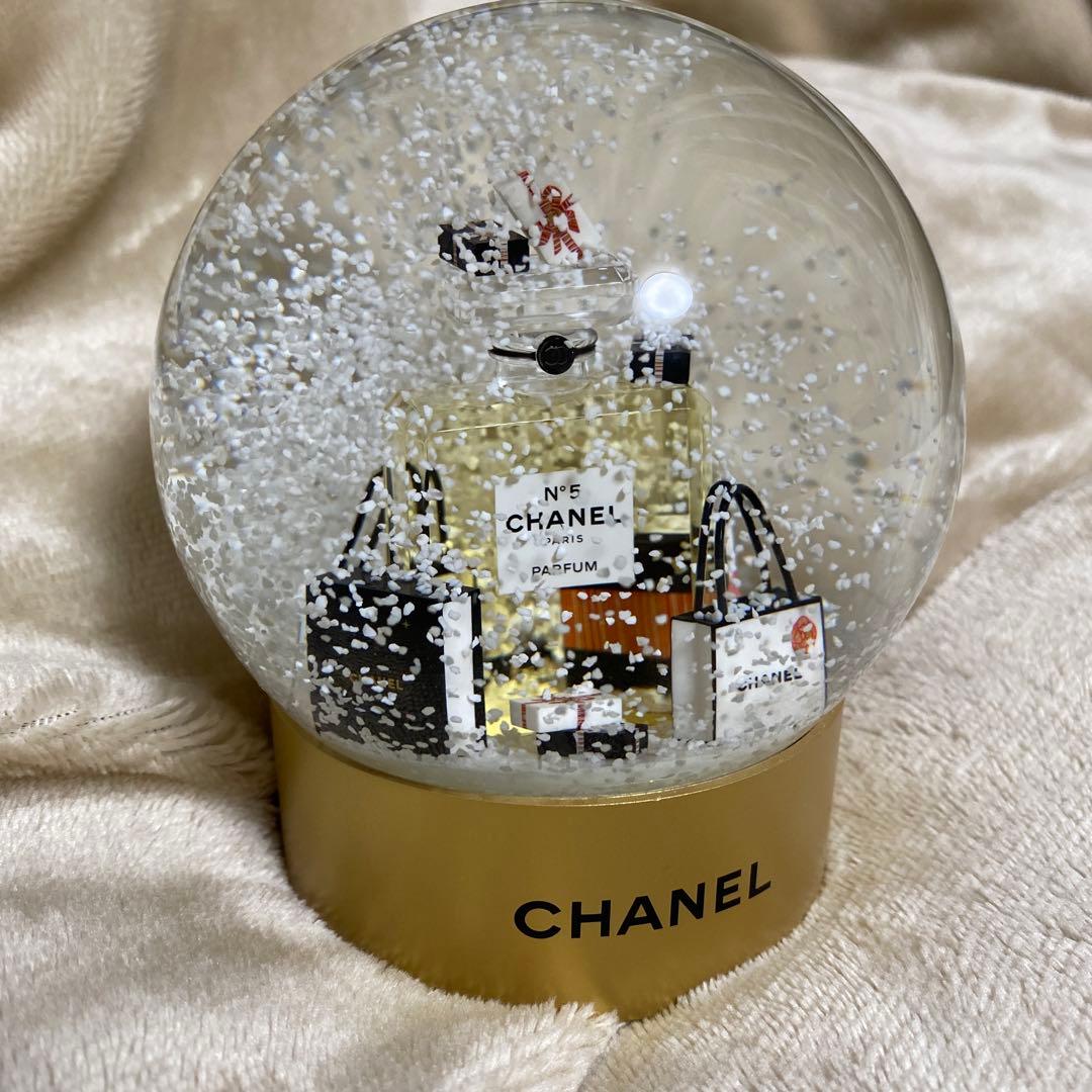 CHANEL2021年スノードーム