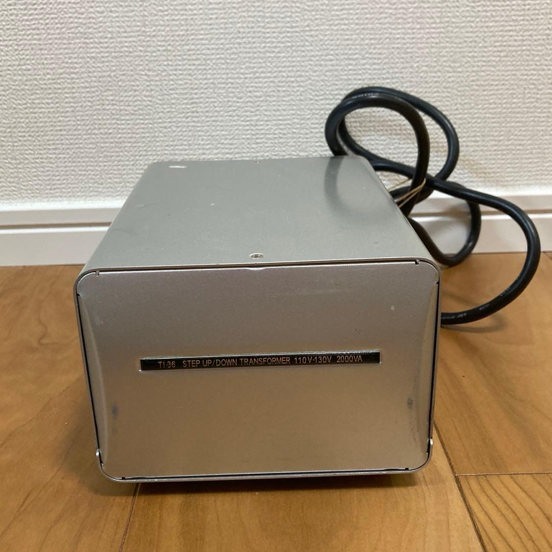 カシムラ変圧器100-120v対応2000VA