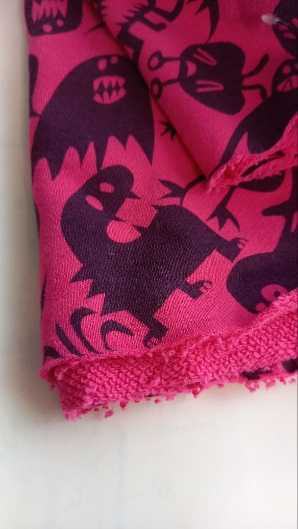 濃いピンク　厚手裏毛