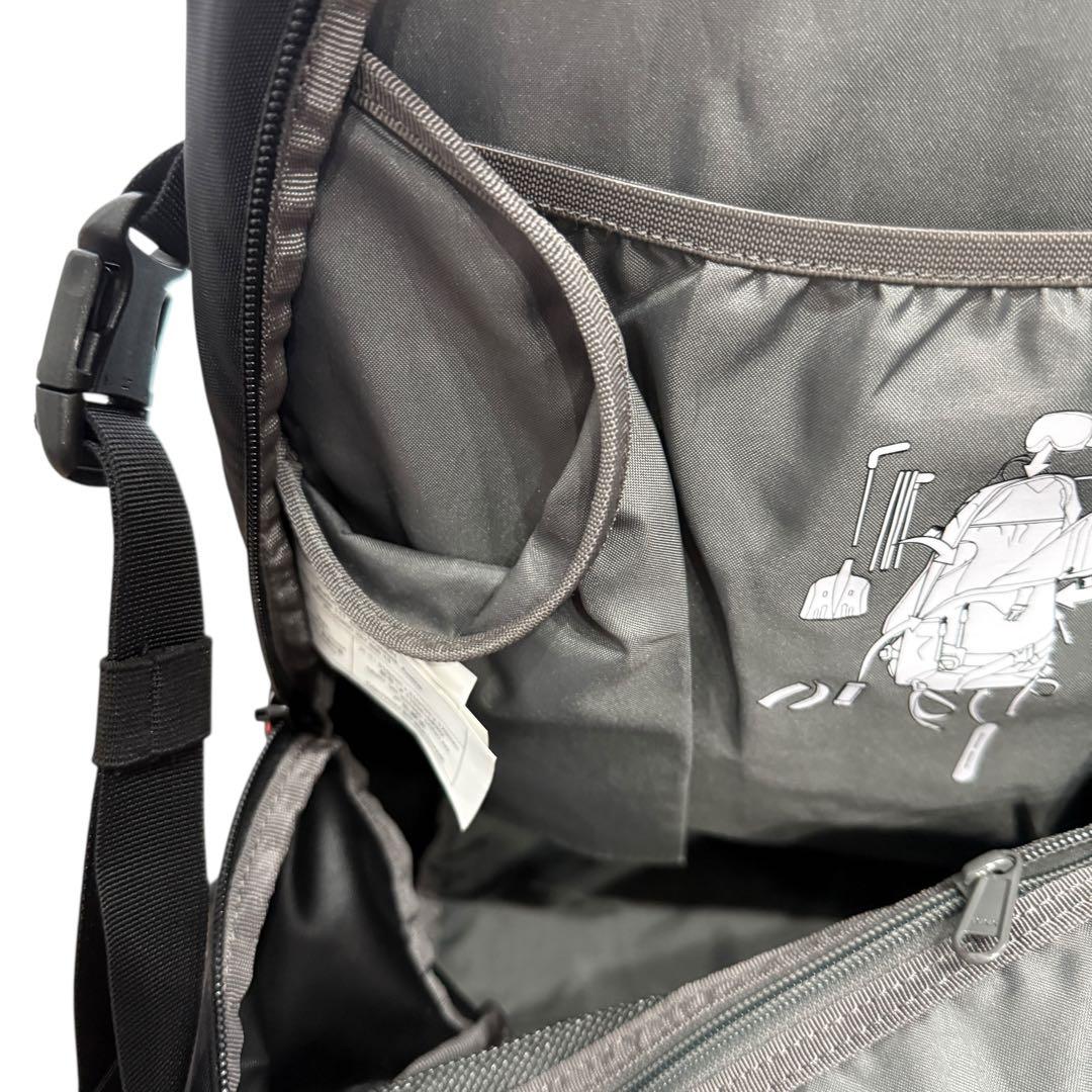 【美品】BURTON Day Hiker 25L Black | スノーボード