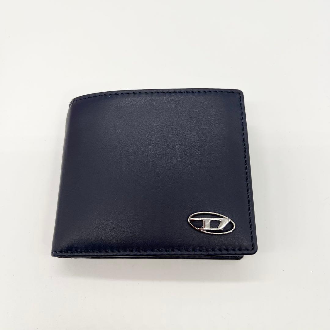新品未使用✨DIESEL　二つ折り財布　レザー　ネイビー　Dロゴ　現行　正規品