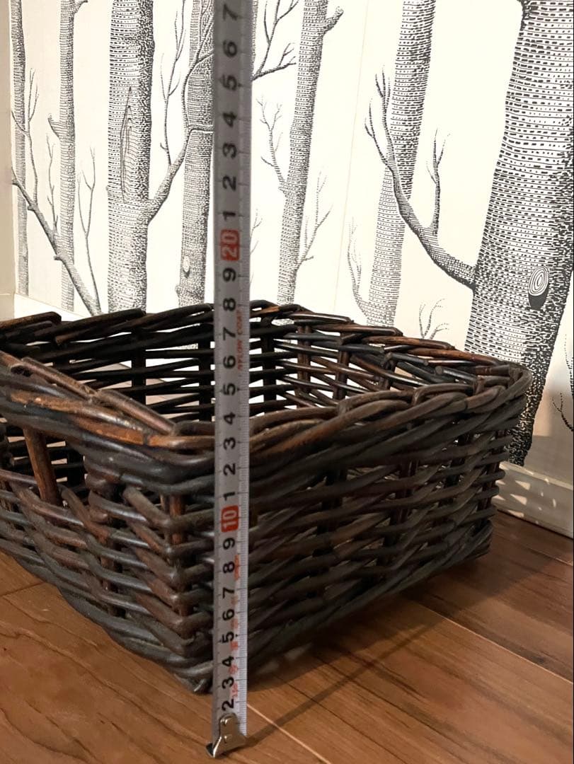 ZARA  大型カゴ(48x48cm） & 小型カゴ (30x25cm)