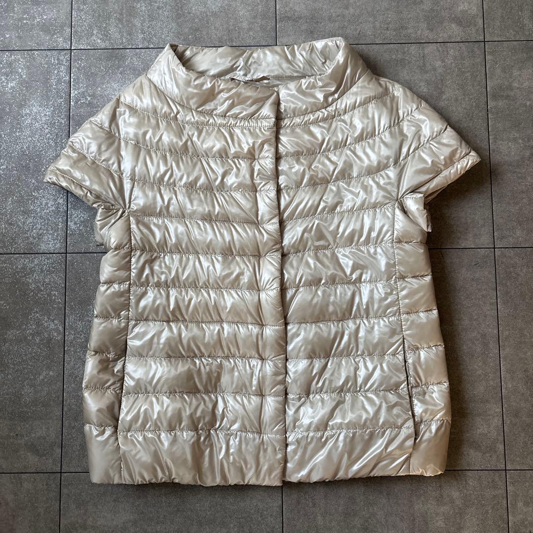 HERNO アイボリー ダウンベスト