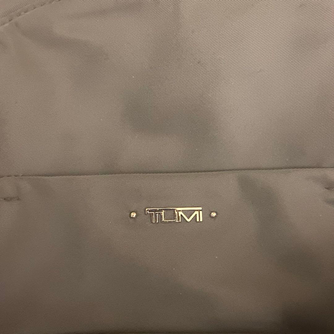 TUMI トゥミ　 ボディーバック　ワンショルダー　メンズ　レディース