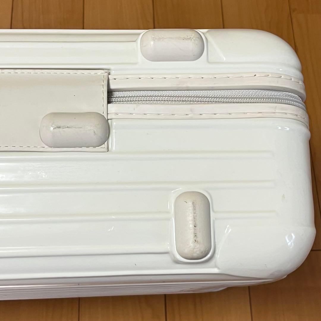 りんごちゃんです、！リモワ ユナイテッドアローズ　別注　キャリーカート