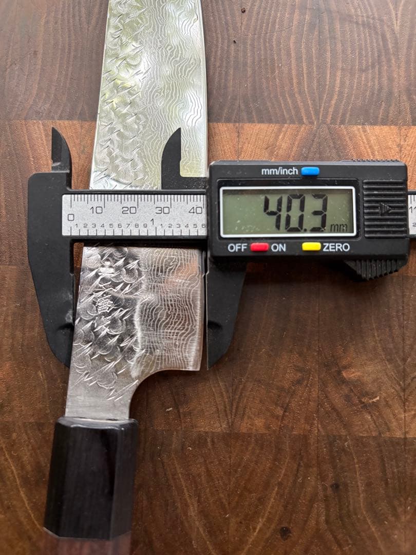 二唐刃物　SPG STRIX 切付　牛刀　200mm 包丁槌目　ダマスカス