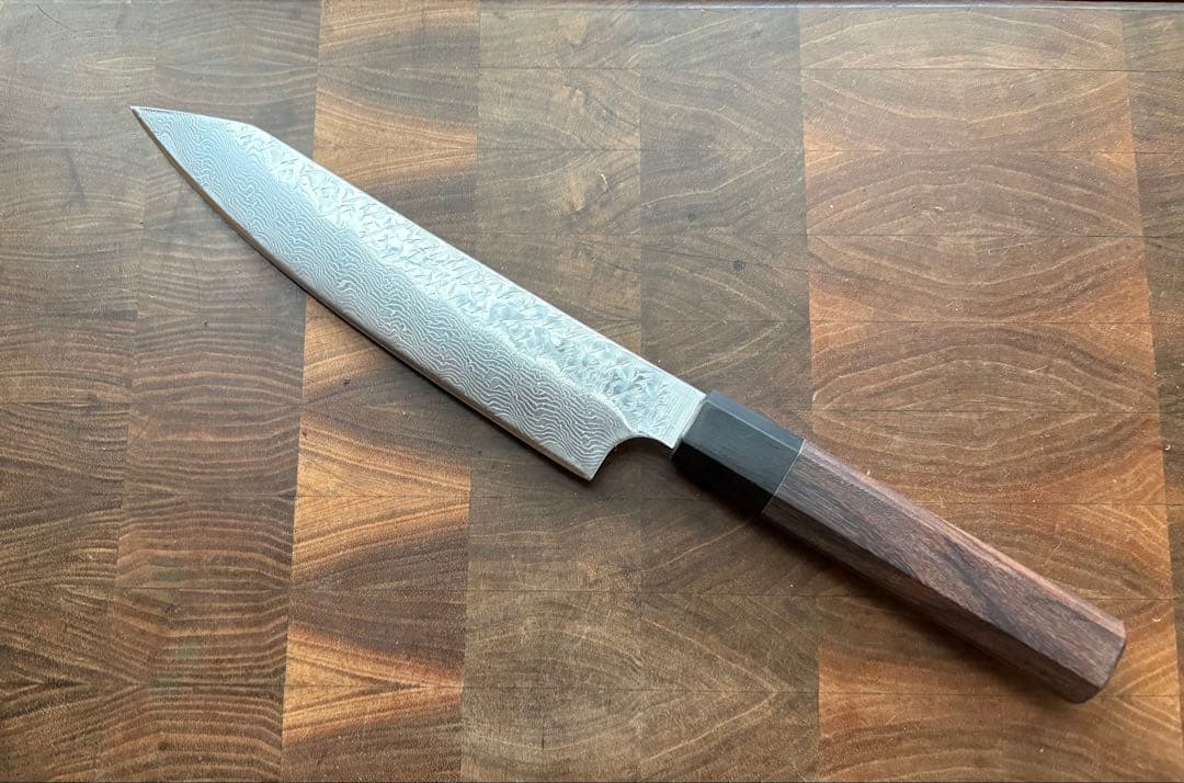 二唐刃物　SPG STRIX 切付　牛刀　200mm 包丁槌目　ダマスカス