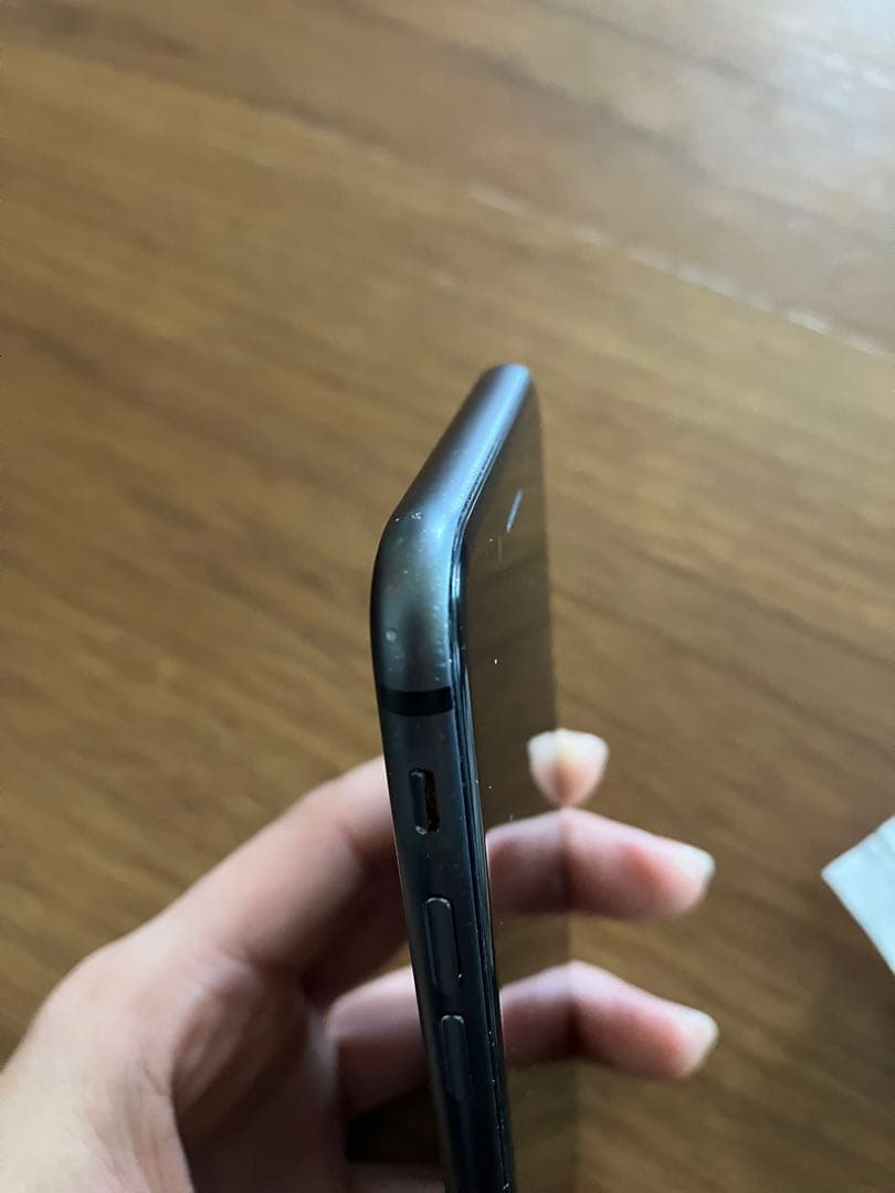 Apple iPhone 8 ブラック　64Ｇ