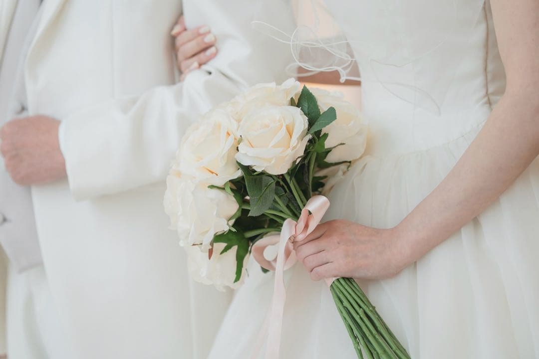 結婚式　造花 ブーケ　ホワイトローズ