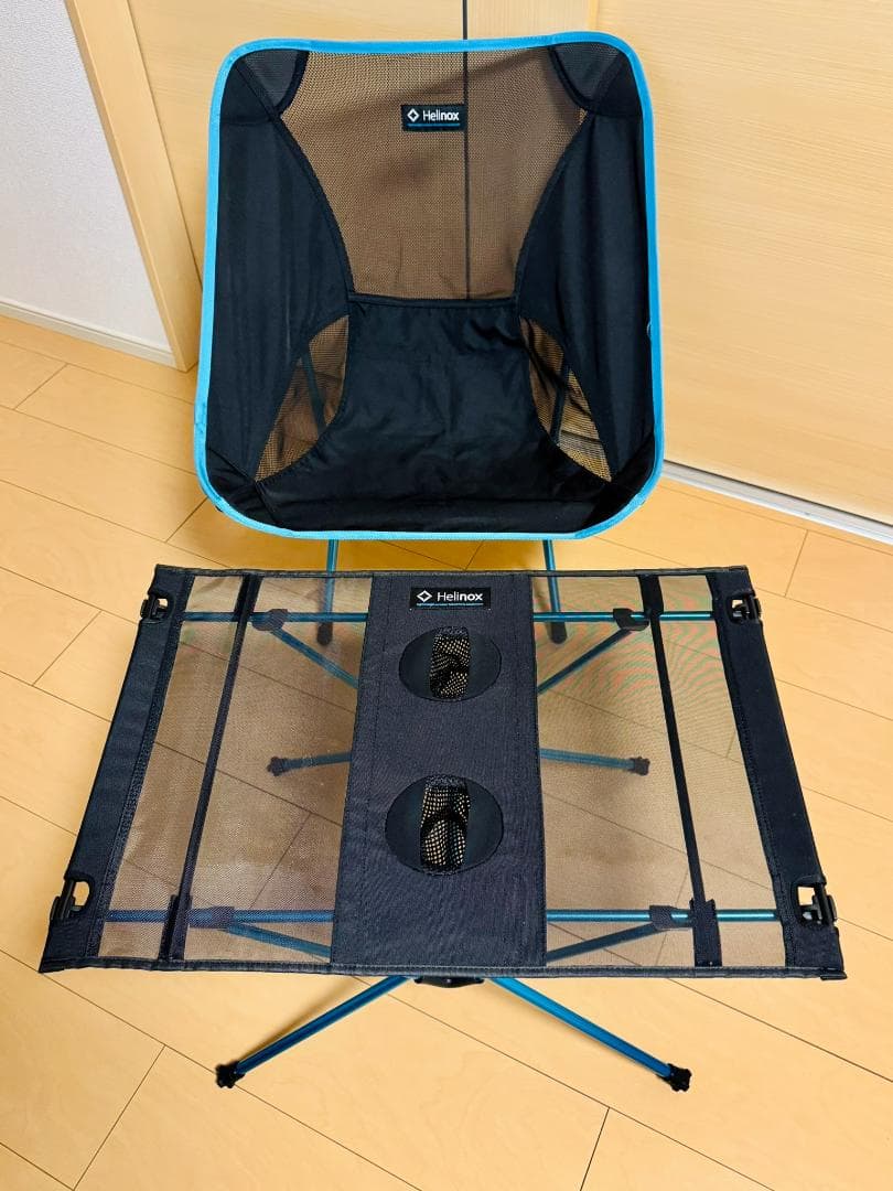 ヘリノックス　テーブルワン・チェアワン【中古美品】