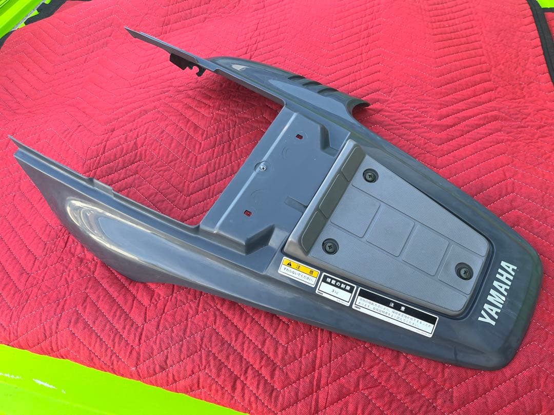 tw200 テールカウル　純正