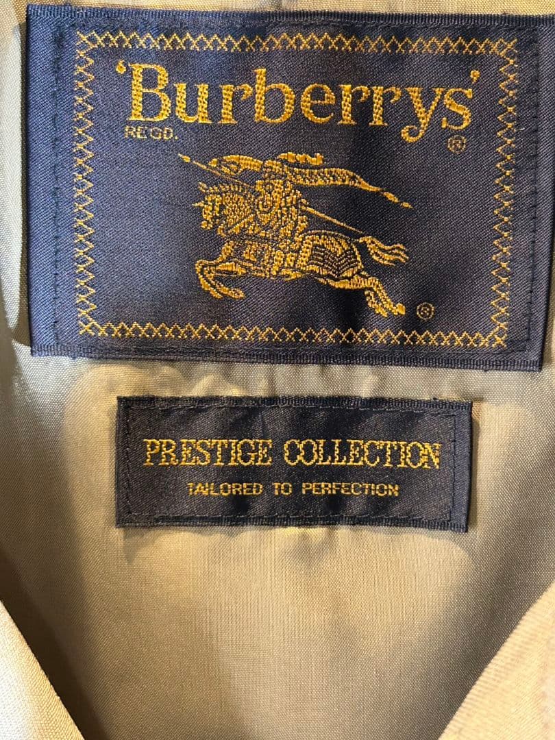 Burberrysメンズステンカラーコート　裏地無地