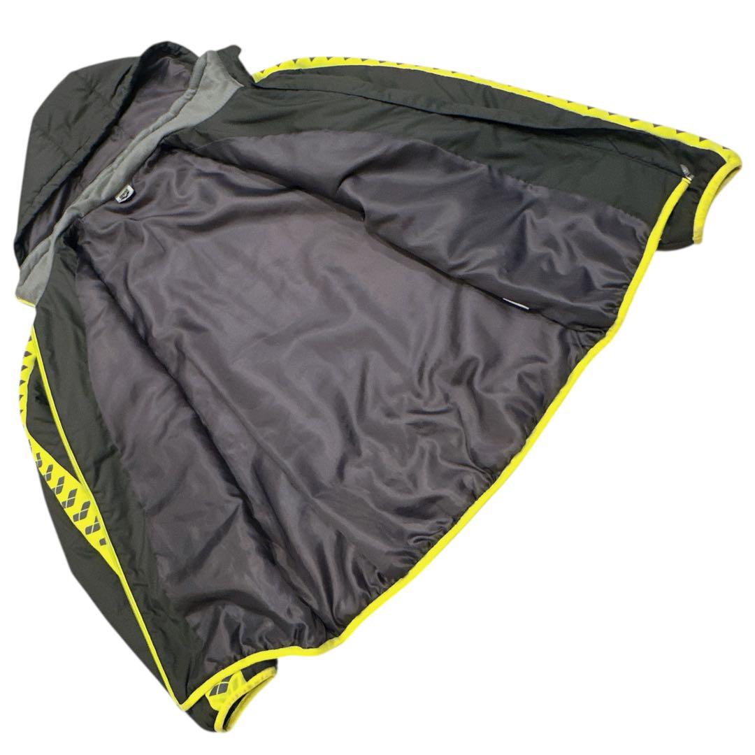 本日発送　中わた入りarena アリーナ ジャージ セットアップ 上下