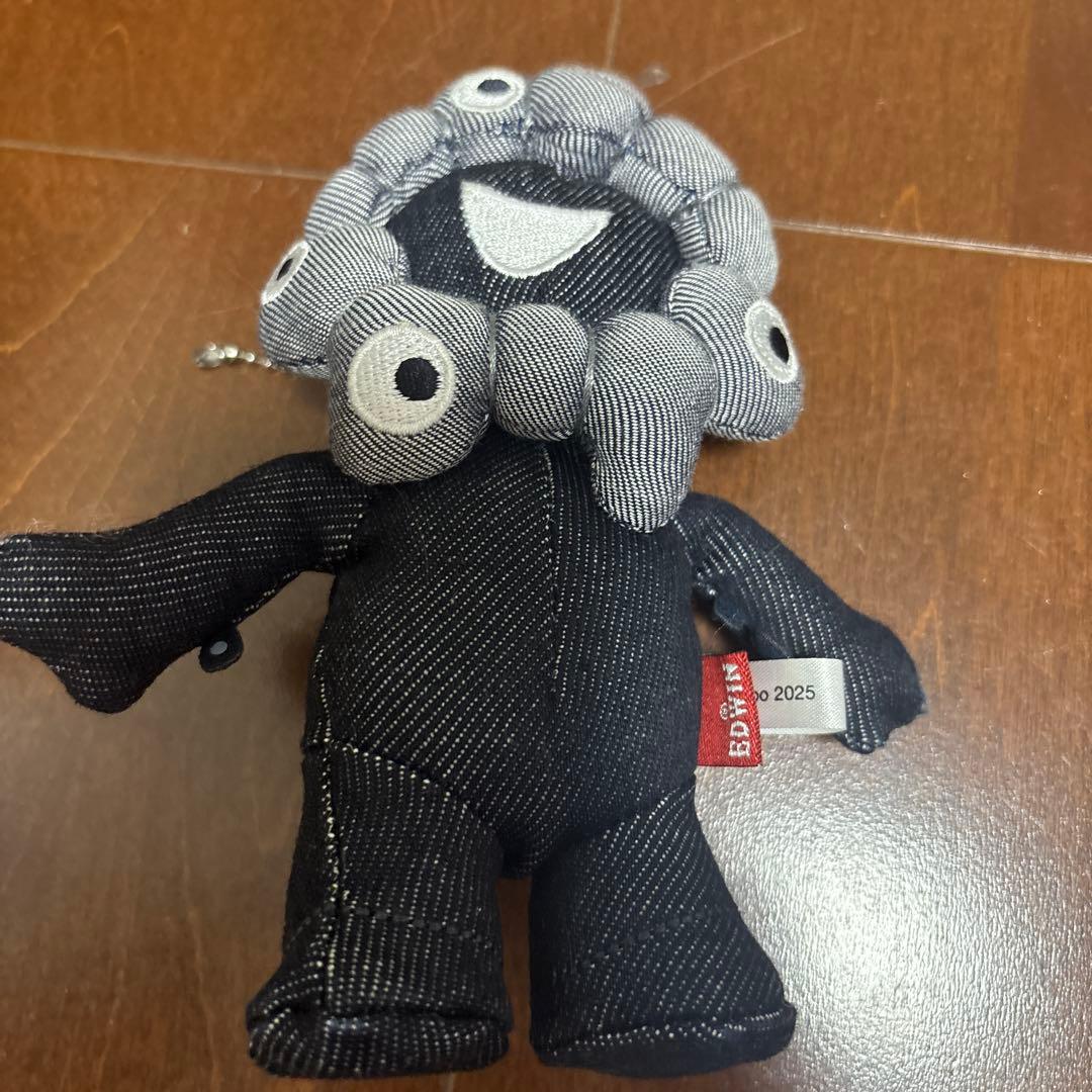 ミャクミャク エドウイン 万博限定