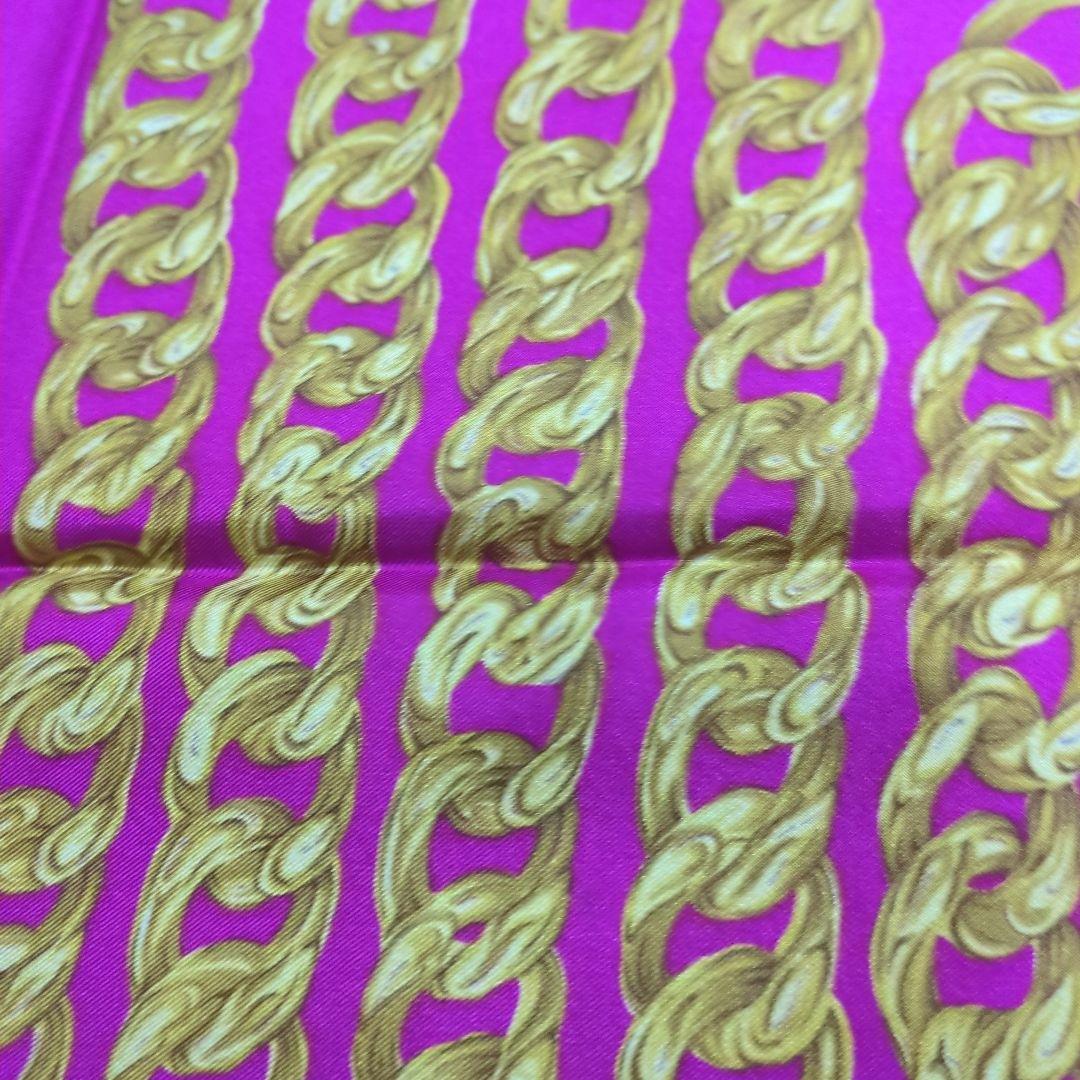 H0RAページピンク ゴールド チェーンデザイン スカーフ