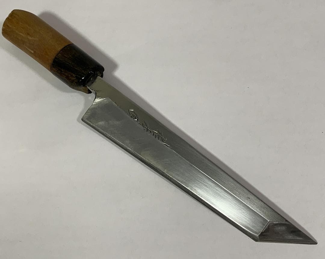 正千代 純日本鋼 正本系 鰻裂包丁　17.6Cm