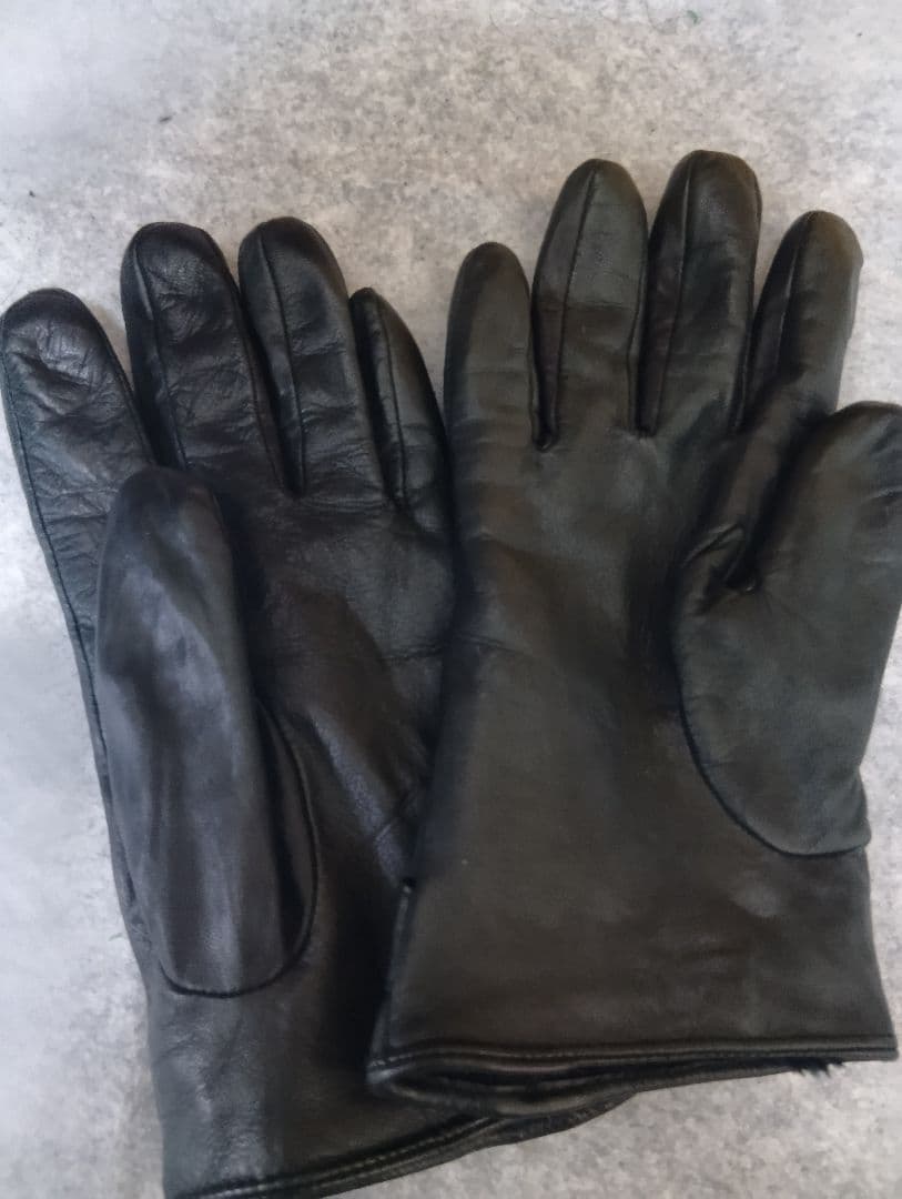 FUGA レザー手袋 ジッパー部パイソン切替　即完売品