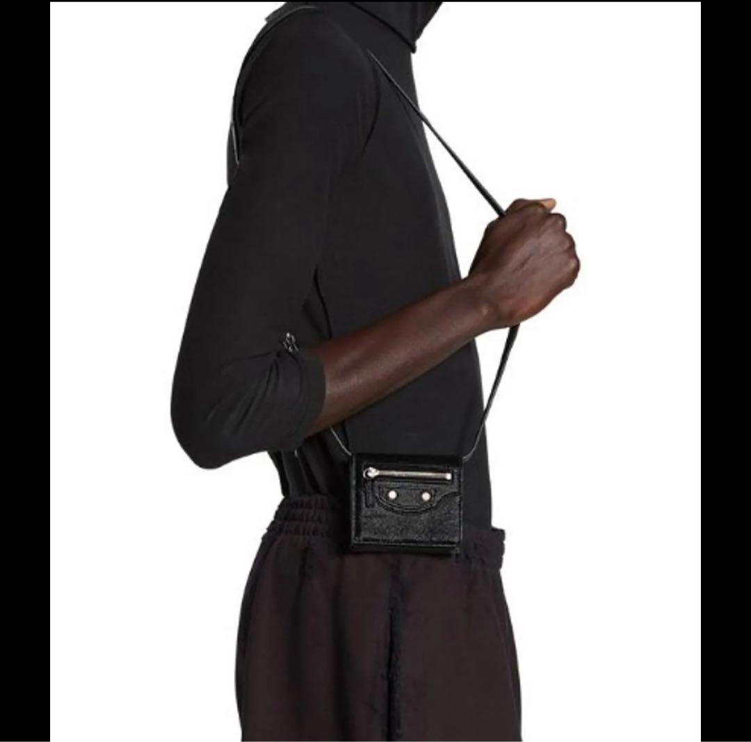 新品同様 BALENCIAGA ル・カーゴ ミニショルダーウォレット レザー