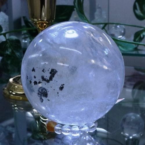 ヒマラヤ水晶丸玉 （小）直径 約57.1mm 鉱物入り