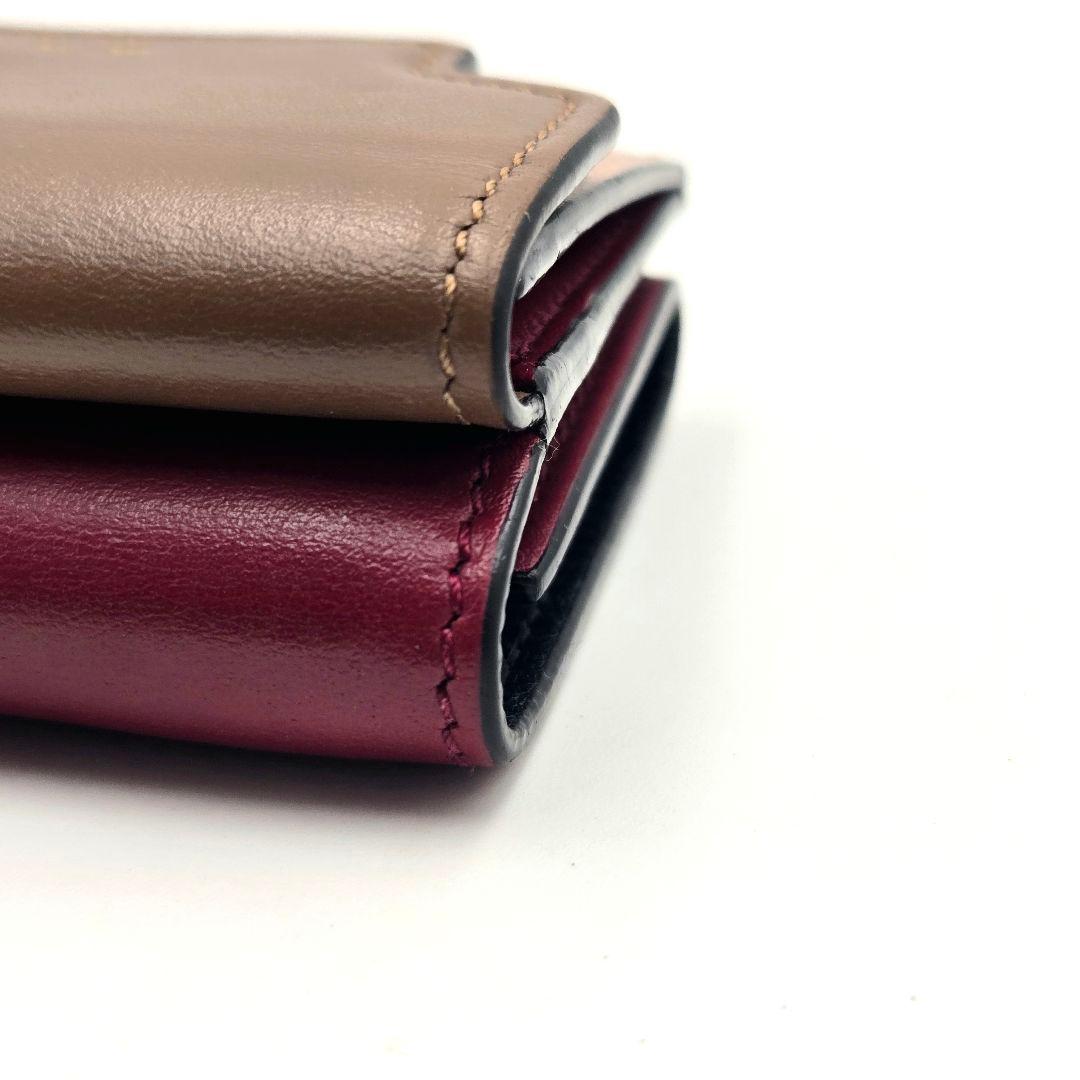 美品 MARNI マルニ 三つ折り財布 コンパクト 箱 保存袋付き