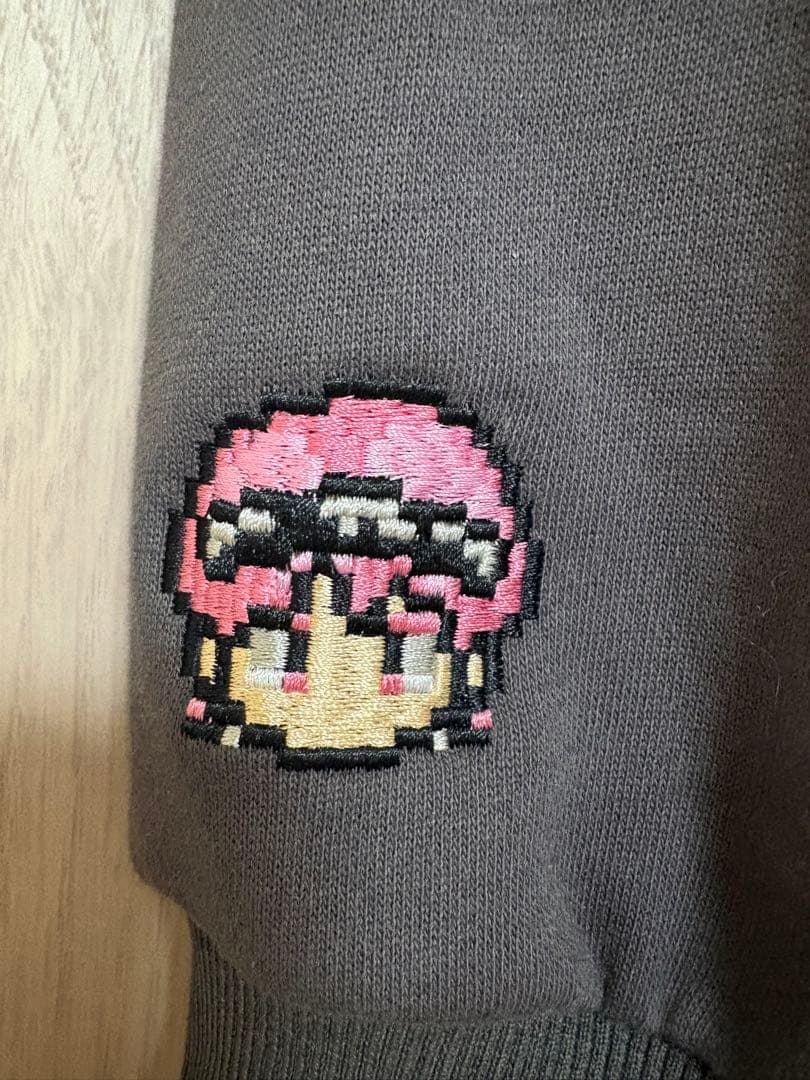 超特急REAL?パーカー チャコール Lサイズ