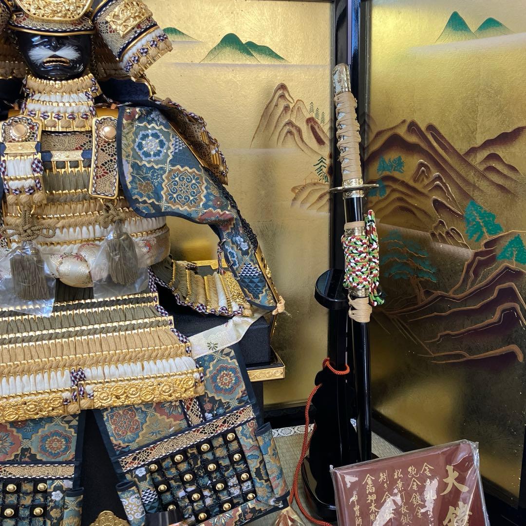 たまやす 五月人形