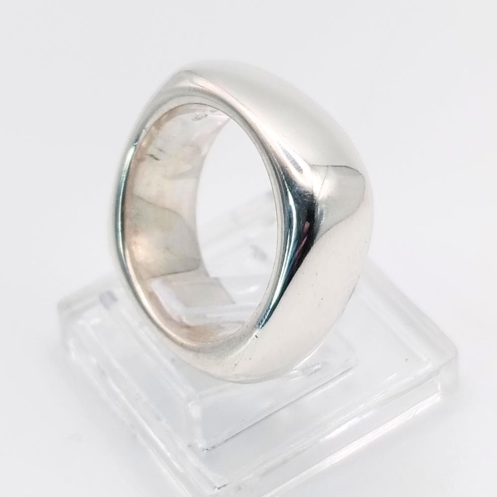 TIFFANY & Co. クッション スクエア リング SV925 シルバー