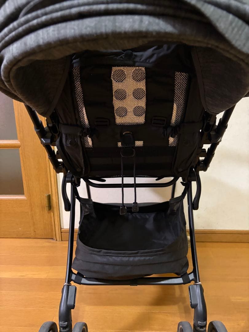 【美品】Aprica アップリカ ラクーナビッテクッション 2023年ベビーカー