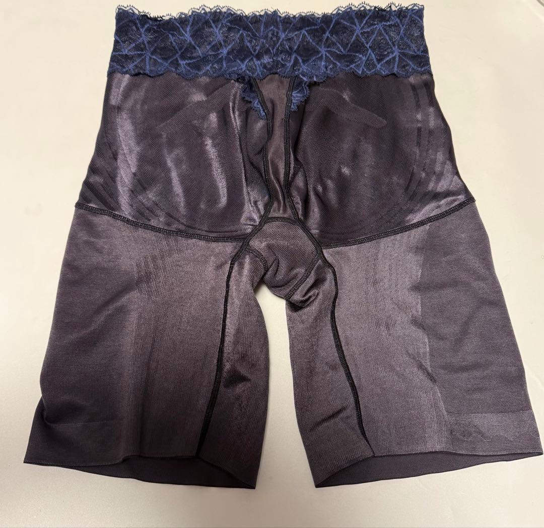 マルコ　カービシャス　ロングガードル　L