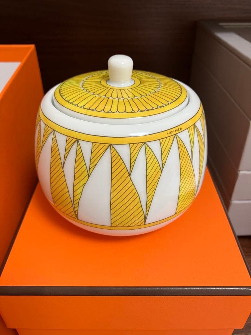 ソレイユ ドゥ エルメス ティーポット　シュガーポット　ティーカップセット