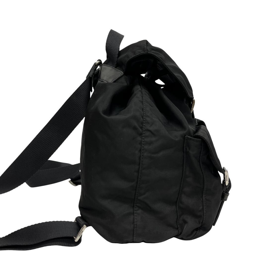 美品 PRADA プラダ リュック バックパック 三角プレート 白タグ 黒