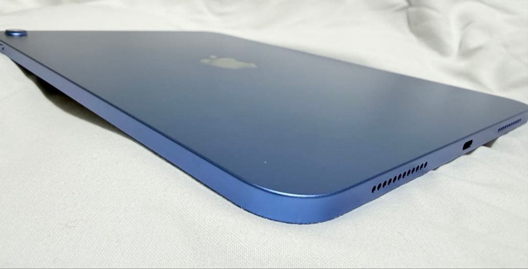 【美品】iPad 無印 シルバー Wi-Fiモデル 第11世代