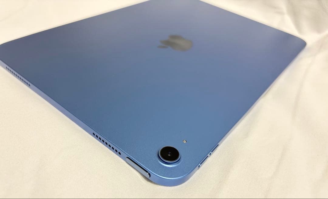 【美品】iPad 無印 シルバー Wi-Fiモデル 第11世代