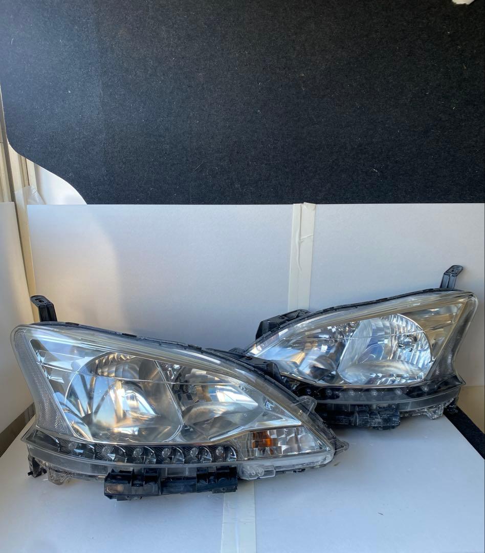 日産 シルフィ B17 前期 純正ヘッドライト 左右セット