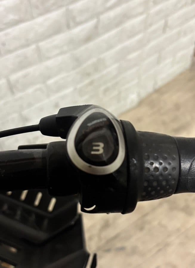 美品✨室内保管✨パナソニック ギュットアニーズ　子供乗せ電動自転車