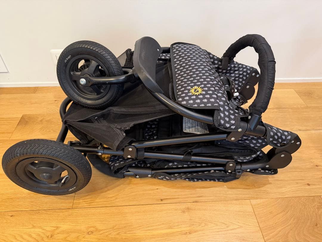 中古美品　エアバギー　ソレイアード コラボ　べビーカー　おまけ付き