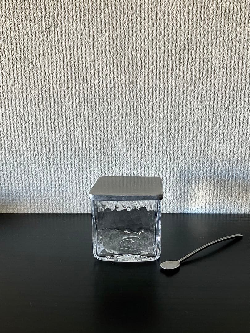 津田清和ガラス蓋物、竹俣勇壱スプーン