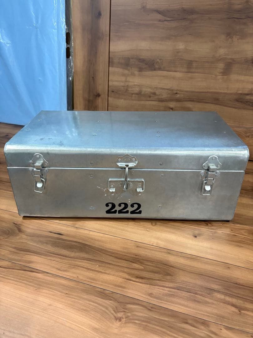 アルミ製収納ボックス　ヴィンテージ風　おしゃれ