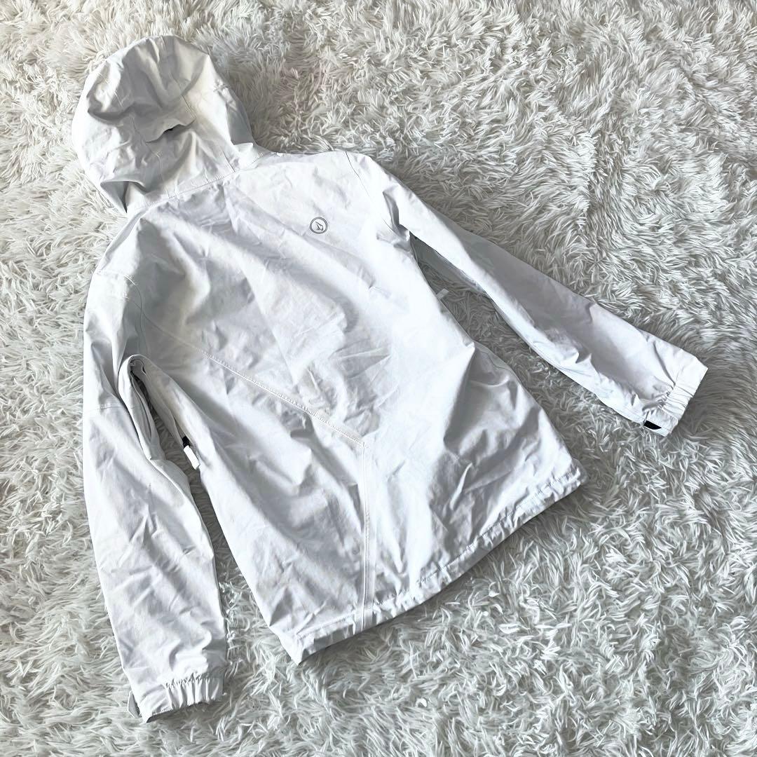 #4i✨VOLCOM ゴアテックス✨スノボウェア ジャケット メンズM 白