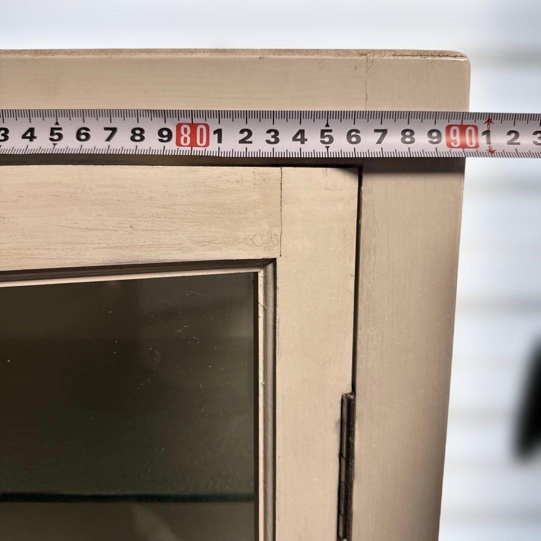 アンティーク ケビント　薬品棚　ガラスキャビネット　ホワイト　シャビー　飾り棚