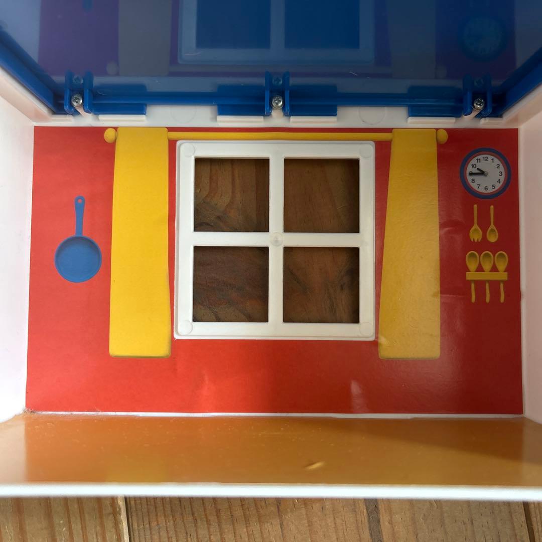 Walmar限定　廃盤品　ミッフィーの家とフィギュアセット