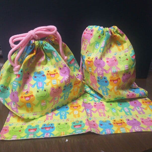 売り切れました！入園 3点セット♪お弁当袋、コップ袋、ランチョンマット