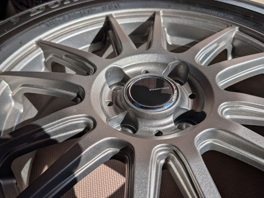 ①美品ダンロップ スタッドレス15インチ185/65R15 5.5J 4H100