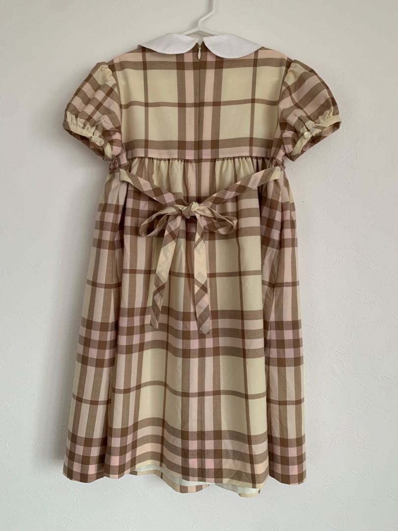 美品　Burberry バーバリーロンドン　丸襟　スモッキングワンピース　130