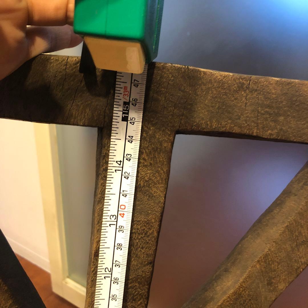 アフリカの木製椅子