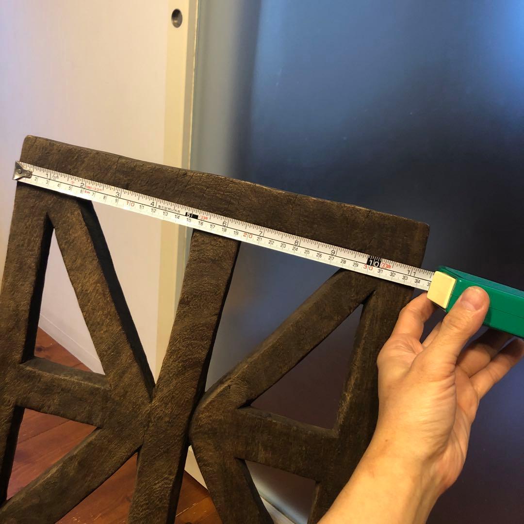 アフリカの木製椅子