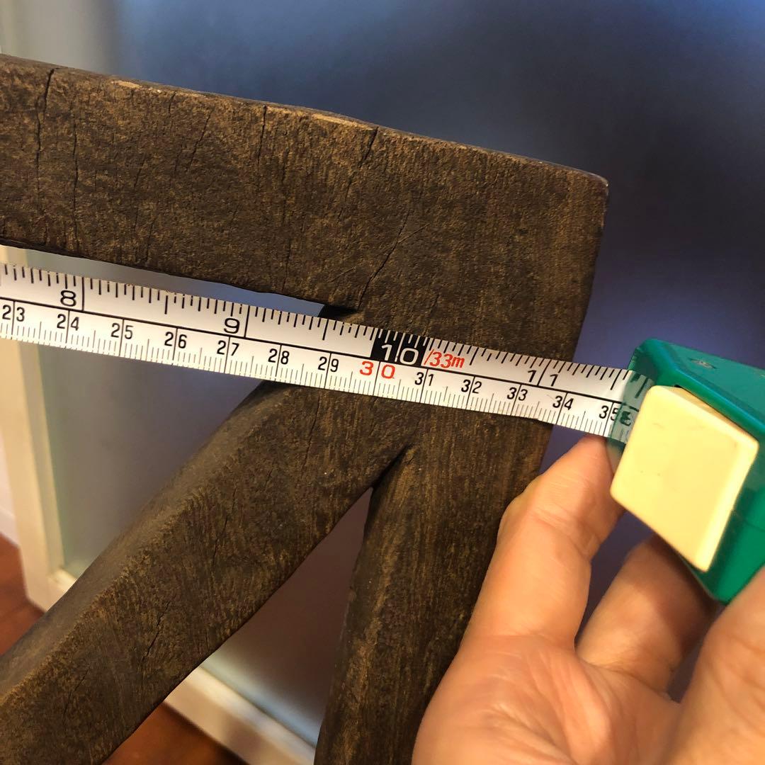 アフリカの木製椅子